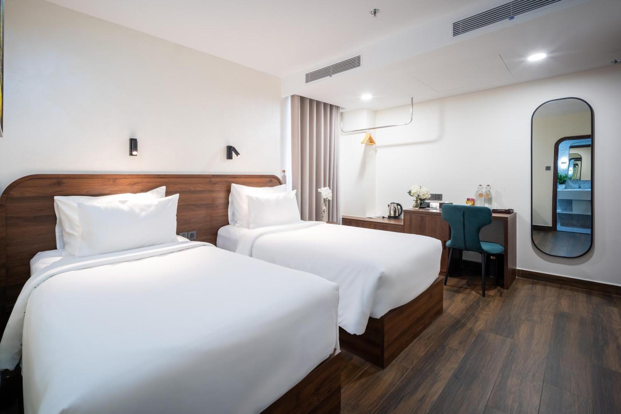 Hato Saigon Boutique Hotel & Rooftop Hô Chi Minh-Ville Extérieur photo