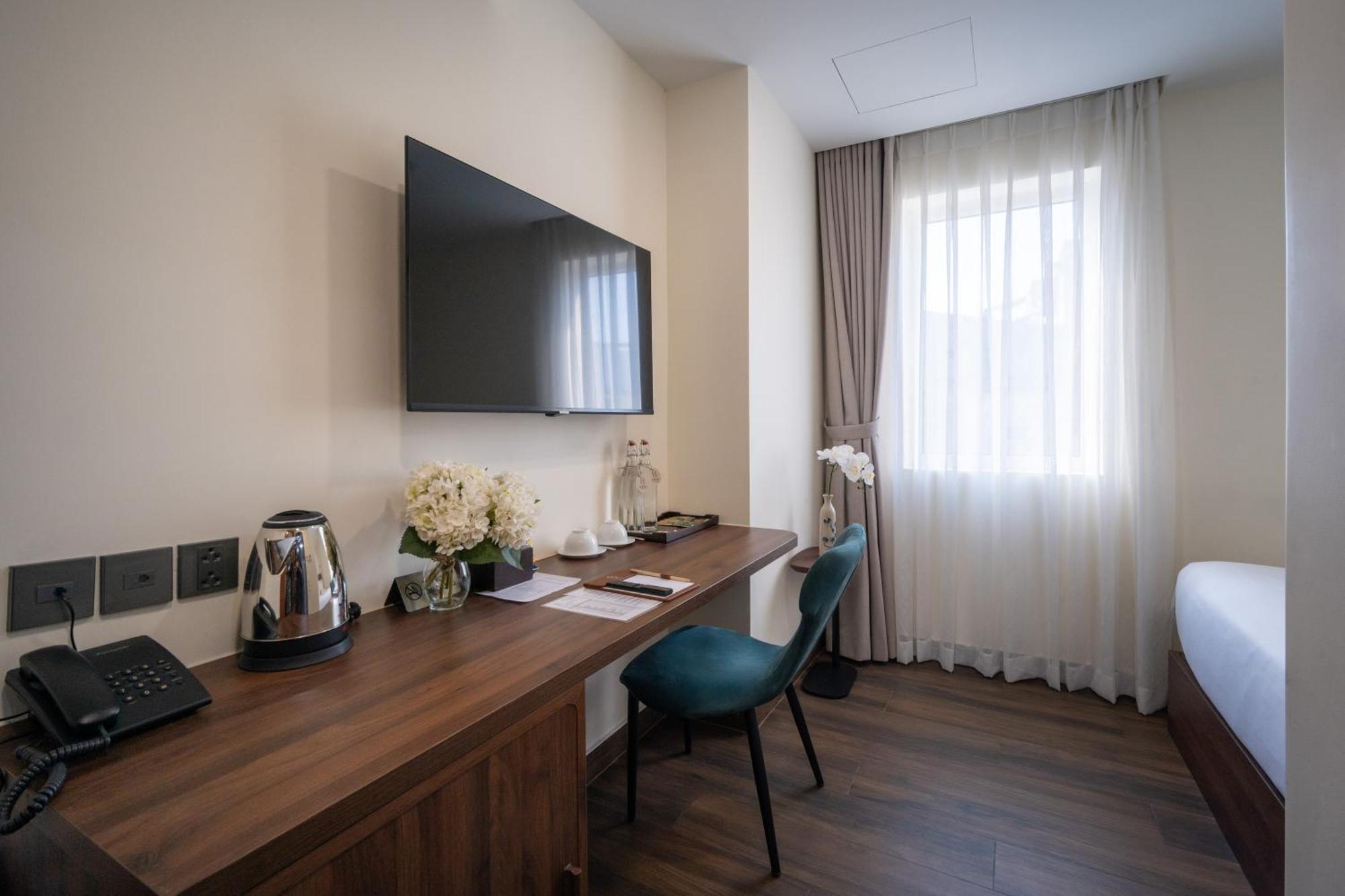 Hato Saigon Boutique Hotel & Rooftop Hô Chi Minh-Ville Extérieur photo