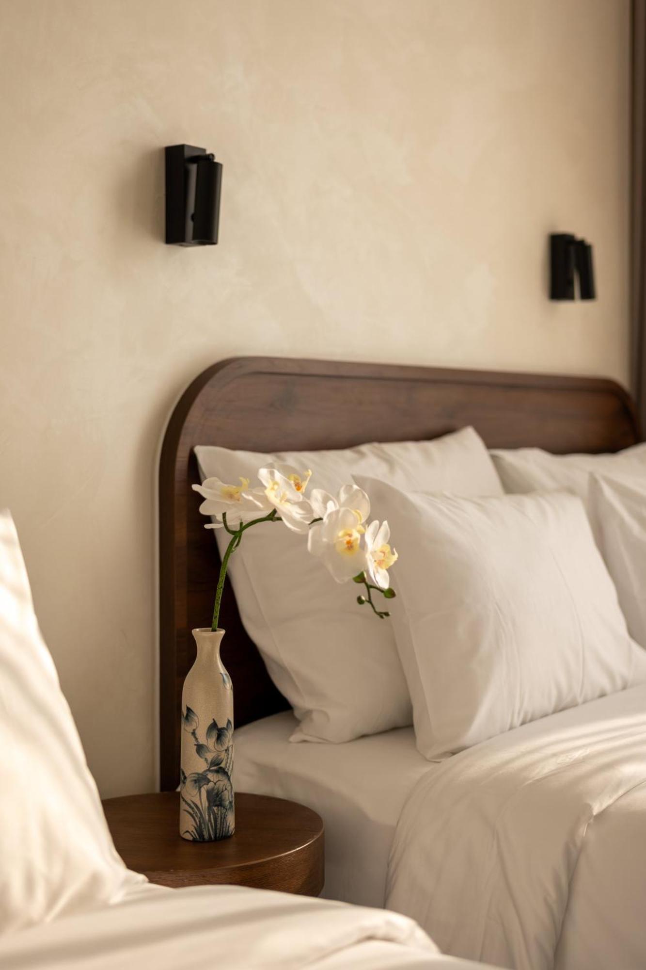 Hato Saigon Boutique Hotel & Rooftop Hô Chi Minh-Ville Extérieur photo