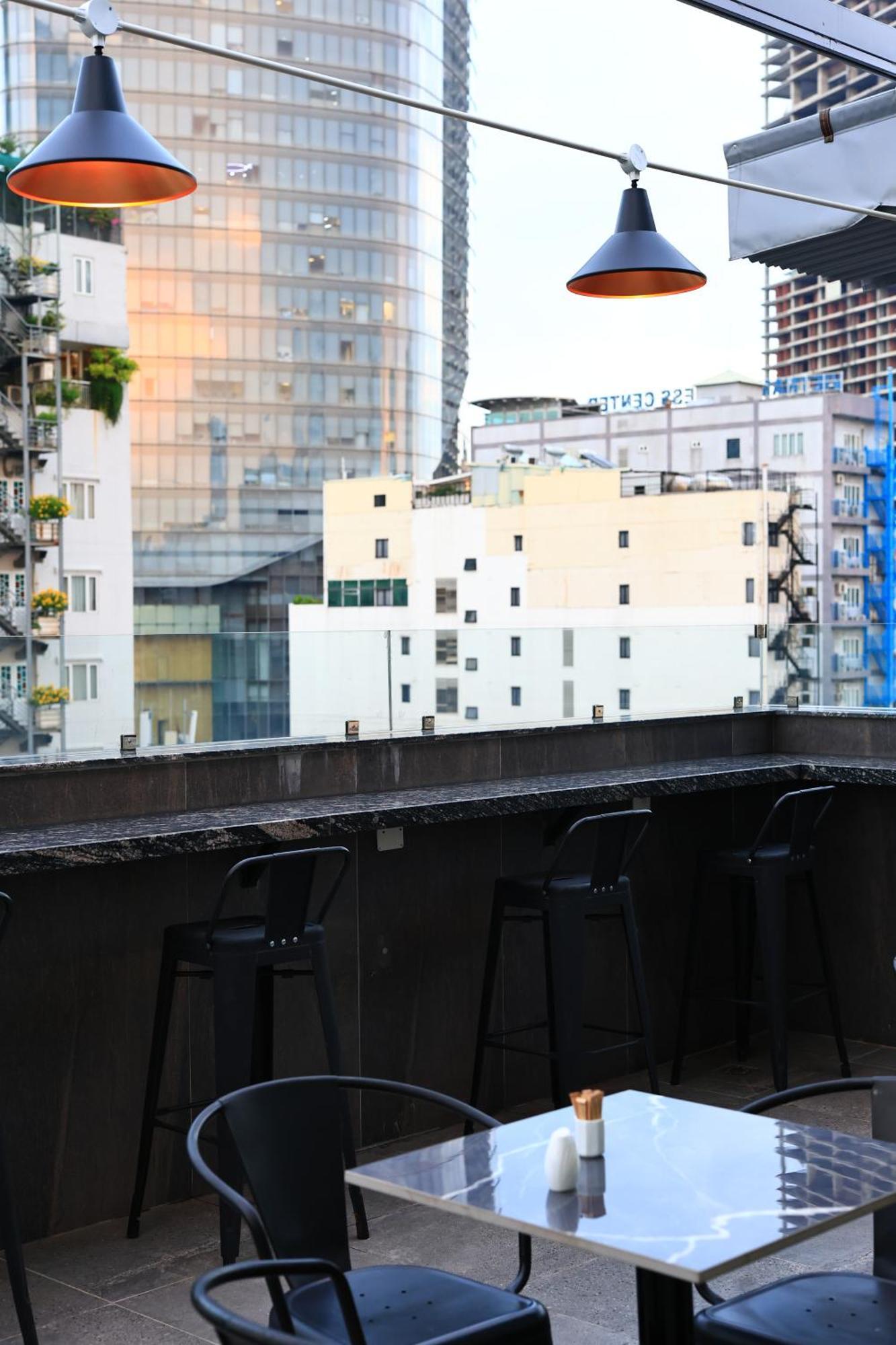 Hato Saigon Boutique Hotel & Rooftop Hô Chi Minh-Ville Extérieur photo